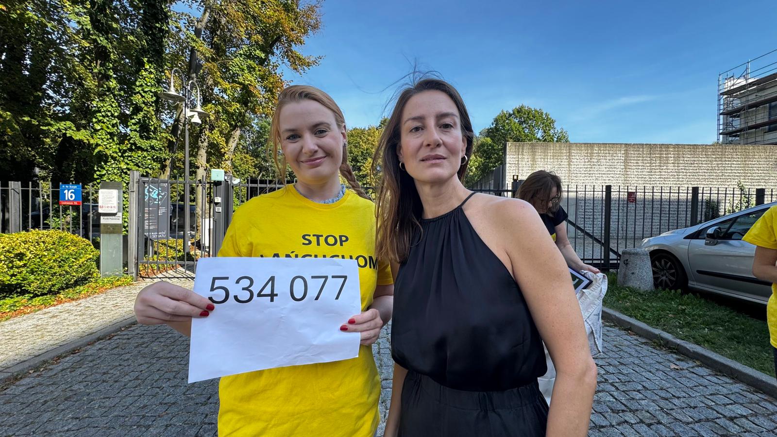 Zbieranie podpisów — Stop łańcuchom: 534 077 podpisów